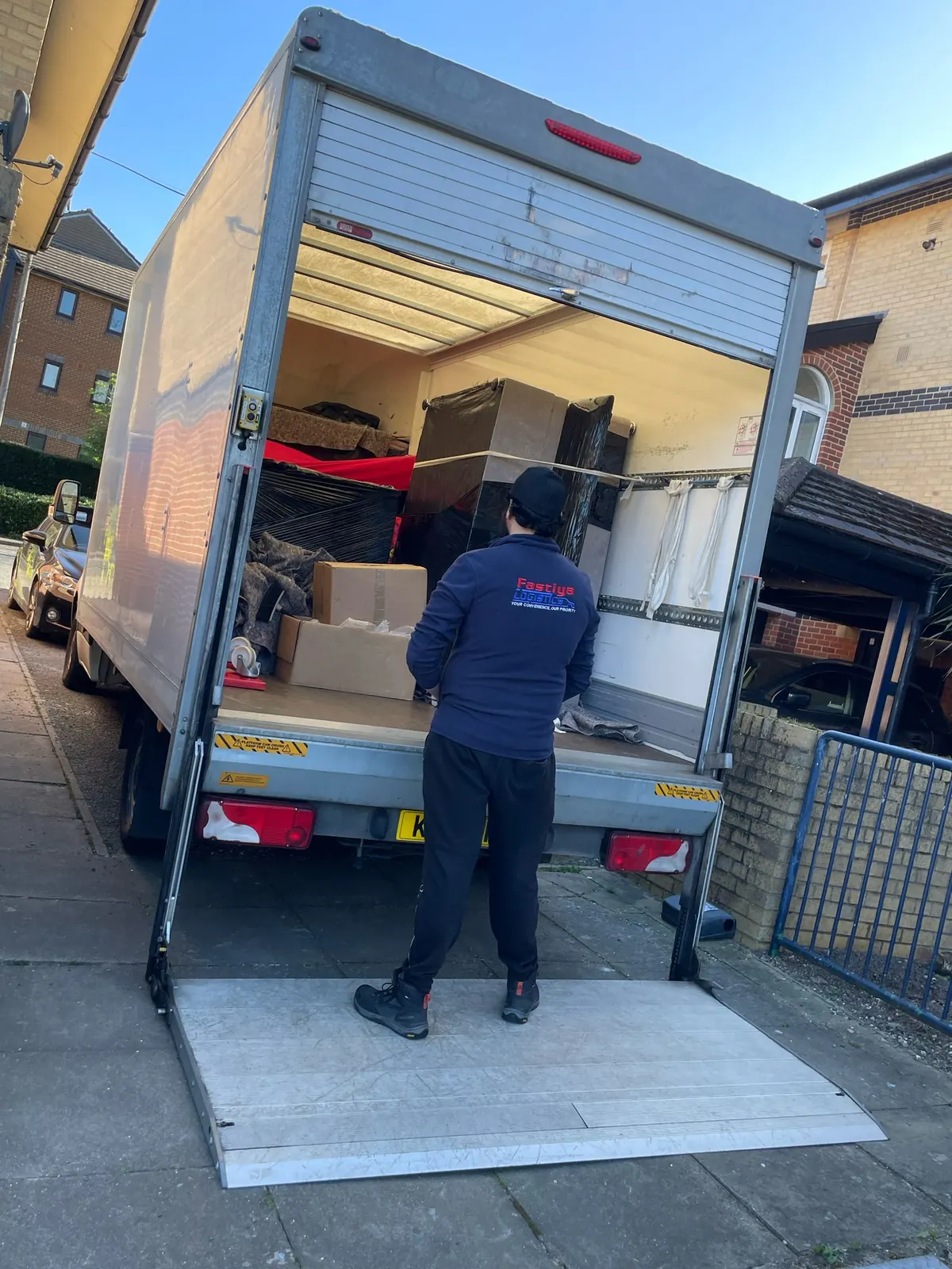 Man & Van by Fastiya Logistics