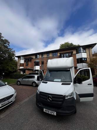A Fastiya Logistics removals job in London — photo 2