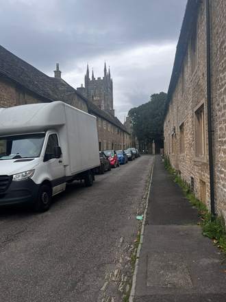 A Fastiya Logistics removals job in London — photo 8