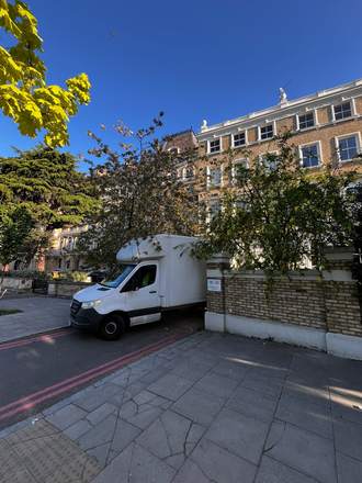 A Fastiya Logistics removals job in London — photo 75