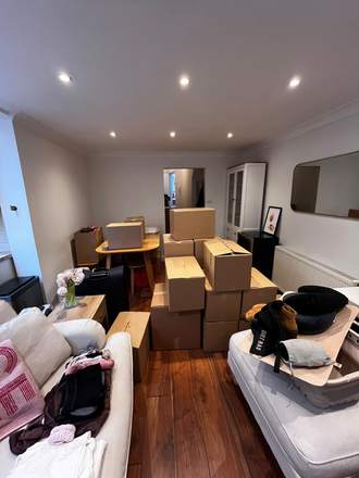 A Fastiya Logistics removals job in London — photo 85