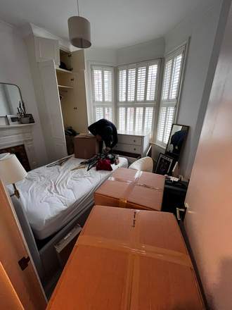 A Fastiya Logistics removals job in London — photo 88
